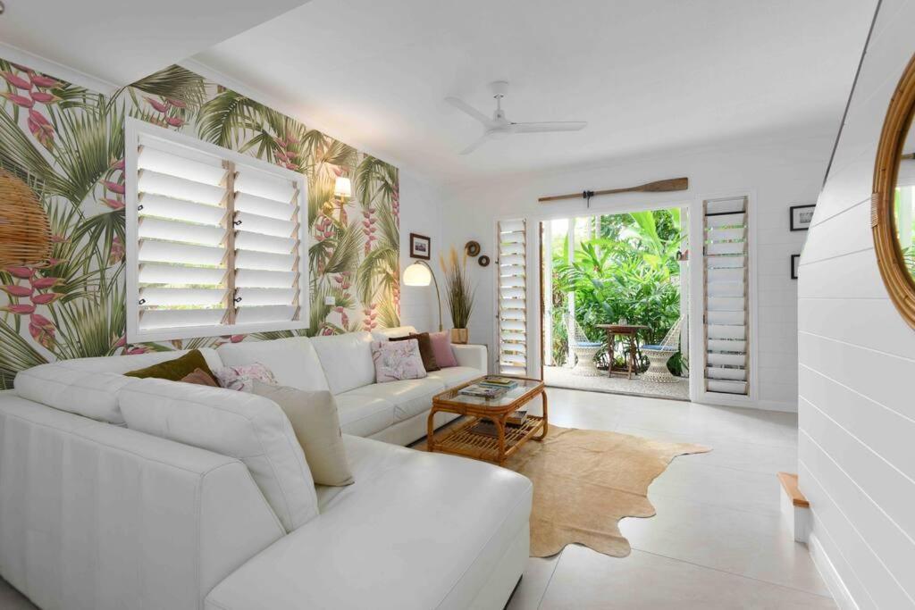 Pandanus Place - With Bicycles Port Douglas Exteriér fotografie